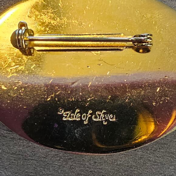 Vintage Isle of Skye Oval Cloisonne Enamel Brooch Pin - Picture 3 of 6